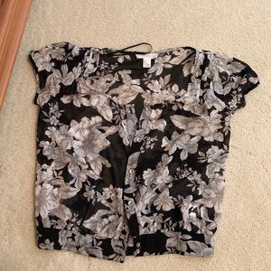 Black and white floral short sleeve blouse